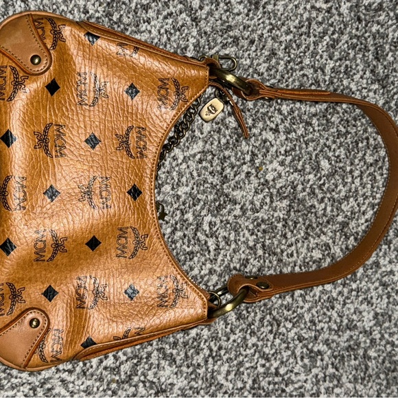 MCM Cognac Visetos Shoulder Bag - Picture 4 of 5